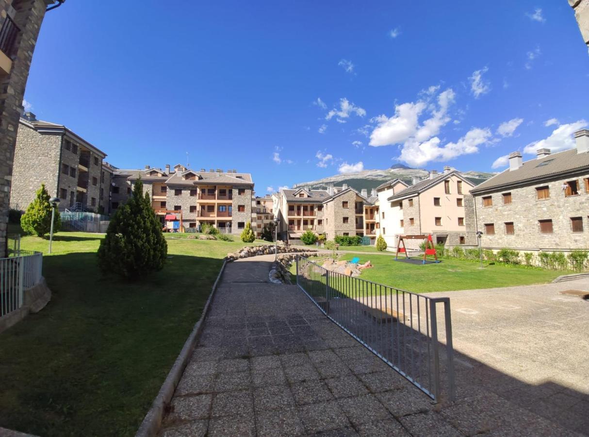 Apartamento El Roble Villanúa Exteriér fotografie