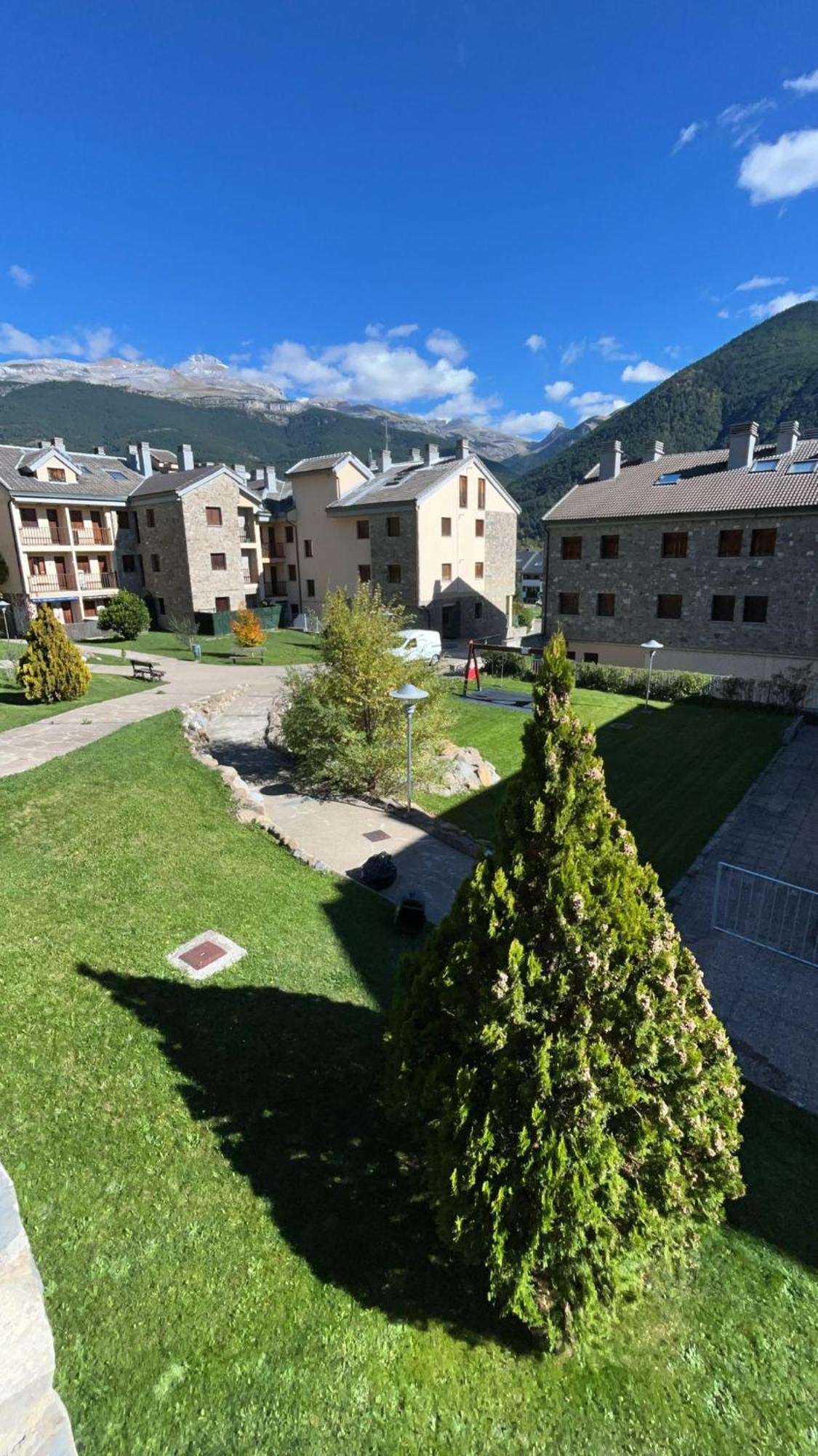 Apartamento El Roble Villanúa Exteriér fotografie